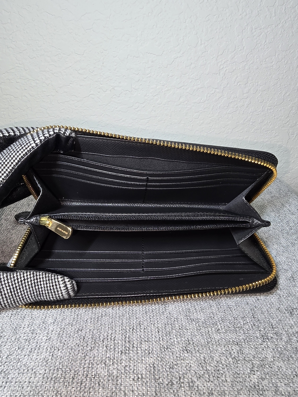 Coach Crossgrain Leather Accordion Zip Wallet Black Saffiano - Picture 7 of 13